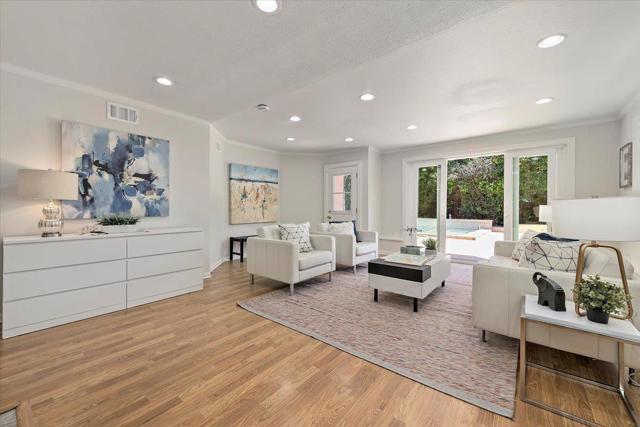 1107 Palm Avenue, San Mateo CA: https://media.crmls.org/mediaz/c23bcda7-b2cd-4f49-a38a-27afee612e2a.jpg