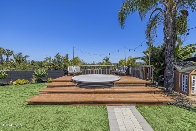915 W Marcello Avenue, Thousand Oaks CA: https://media.crmls.org/mediaz/c23c4b1e-c8a0-41e9-9b6b-e3bddf5ddfd5.jpg