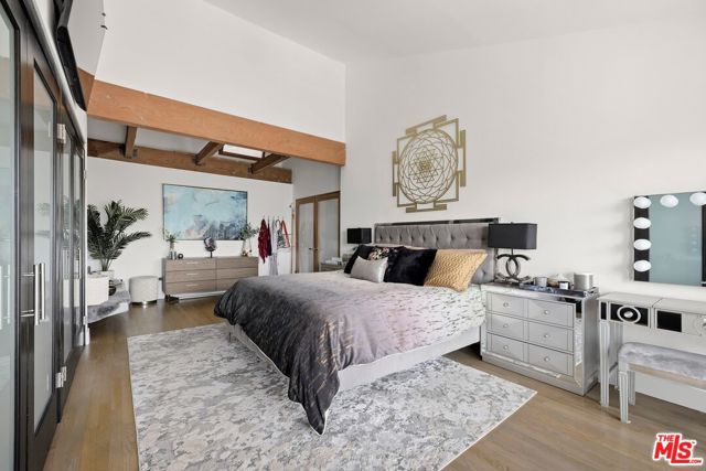 2014 Pacific Avenue, Venice CA: https://media.crmls.org/mediaz/c23ca627-4089-469c-9022-6b5771ca3fd7.jpg