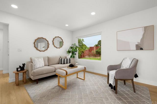 9015 Sovereign Rd, San Diego CA: https://media.crmls.org/mediaz/c23cceca-dab0-45b4-b34c-83e087f18c5a.jpg