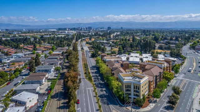 1445 Fruitdale Avenue, San Jose CA: https://media.crmls.org/mediaz/c23d3068-e37a-40ce-a526-a1b3f93876e2.jpg