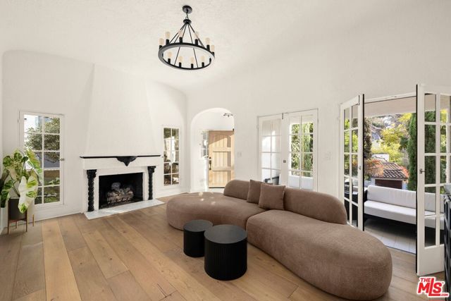 8061 Woodland Lane, Los Angeles CA: https://media.crmls.org/mediaz/c23d4e85-bb0b-4f1d-af9a-2d7aca73a291.jpg