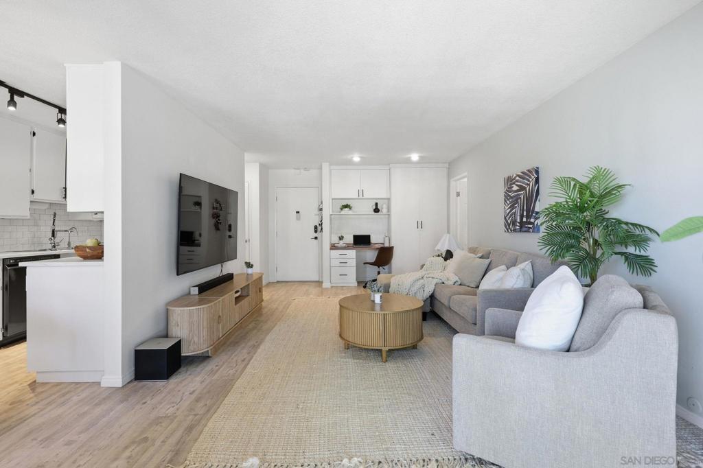 4600 Lamont - photo 9