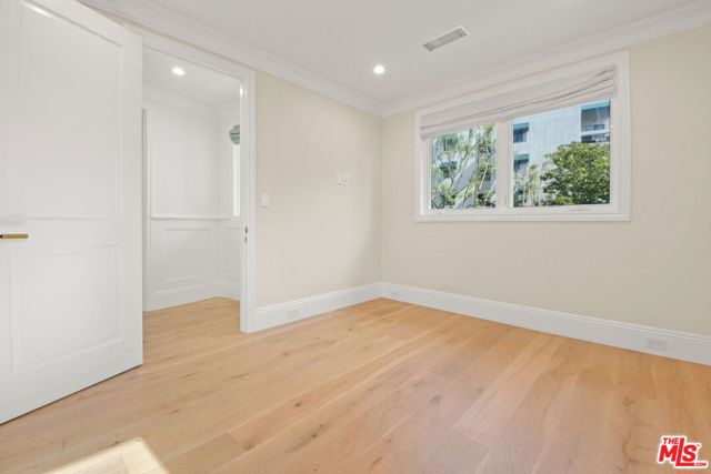 1153 S Clark Drive, Los Angeles CA: https://media.crmls.org/mediaz/c23de5ad-0df4-4232-9e4d-162c955ce78e.jpg