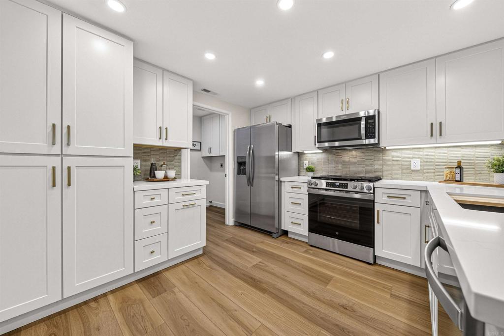 3143 Avenida Olmeda - photo 19