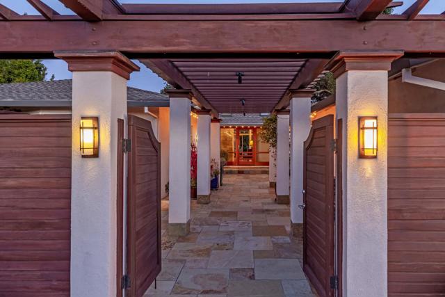 19740 GLEN BRAE Drive, Saratoga CA: https://media.crmls.org/mediaz/c23e3ceb-7762-4ad7-8405-a798b2317310.jpg