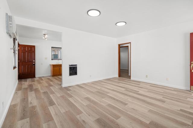 Detail Gallery Image 22 of 44 For 549 D St., Ramona,  CA 92065 - 6 Beds | 3 Baths