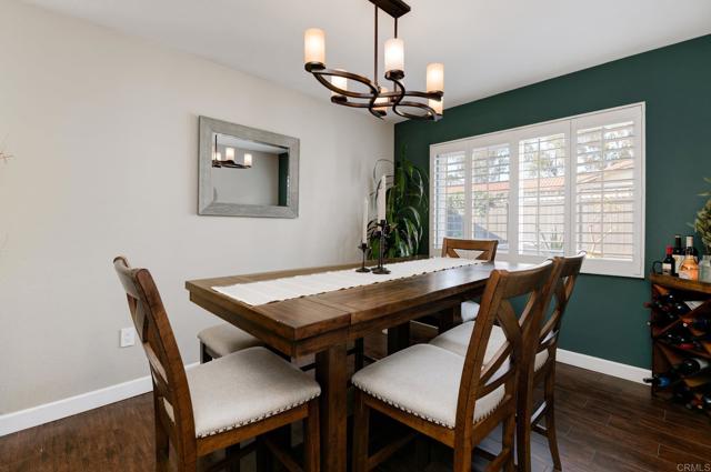 Detail Gallery Image 12 of 30 For 9947 Mesa Madera Dr, San Diego,  CA 92131 - 4 Beds | 3 Baths