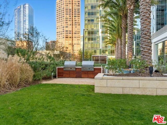 877 Francisco Street, Los Angeles CA: https://media.crmls.org/mediaz/c23f9d1e-5529-4af3-9907-c930f0e24041.jpg