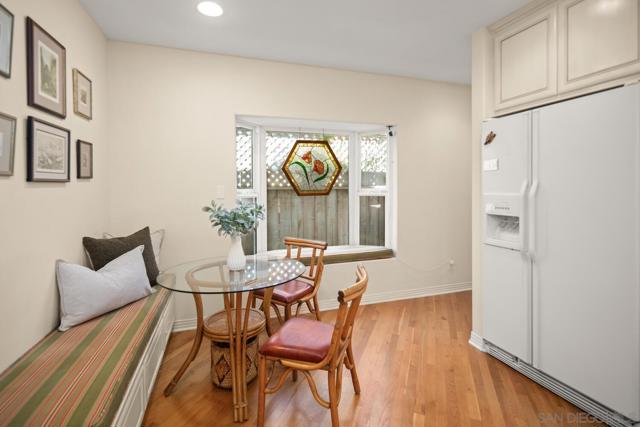 701 Balboa Avenue, Coronado CA: https://media.crmls.org/mediaz/c242572a-72c8-4d49-85f3-c613e8f7cd63.jpg