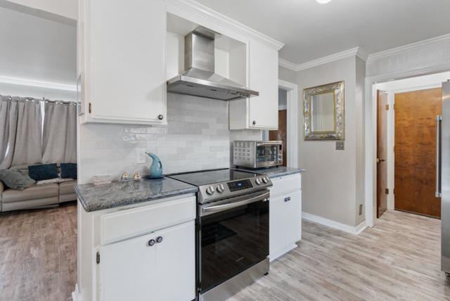 1540 Seascape Boulevard, Aptos CA: https://media.crmls.org/mediaz/c2425d82-9d10-41e7-a39e-7e2a84f3e991.jpg