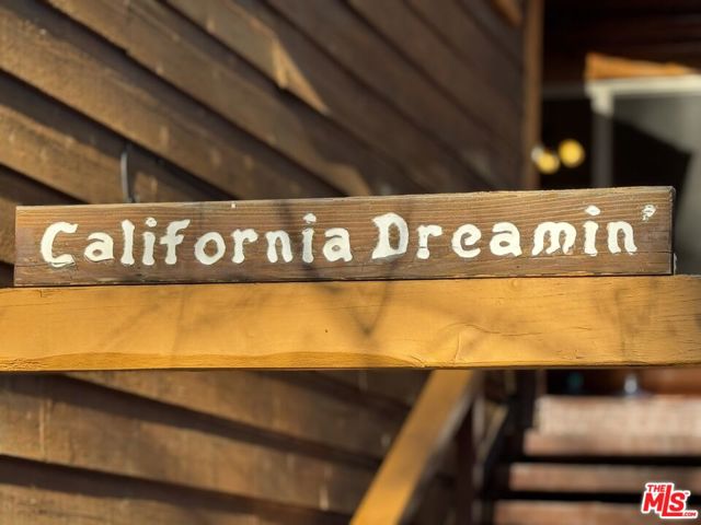 539 Lakewood Lane, Big Bear CA: https://media.crmls.org/mediaz/c243a72b-8522-4c47-9db3-c0d595cf90da.jpg