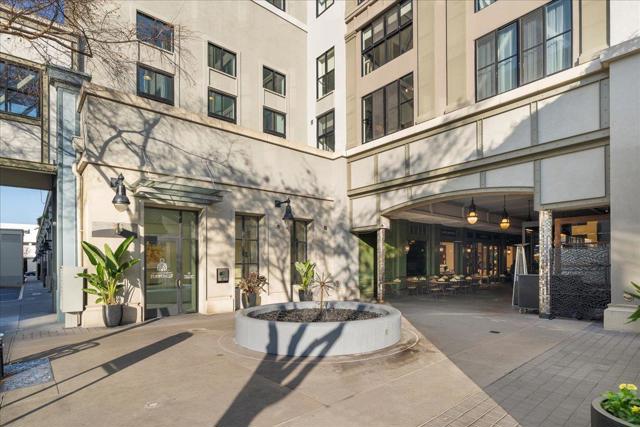 333 Santana Row, San Jose CA: https://media.crmls.org/mediaz/c244c0fa-dce6-47e0-9778-7d0a22568bb8.jpg