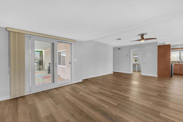 Image 33 of 58 For 74592 Nevada Circle