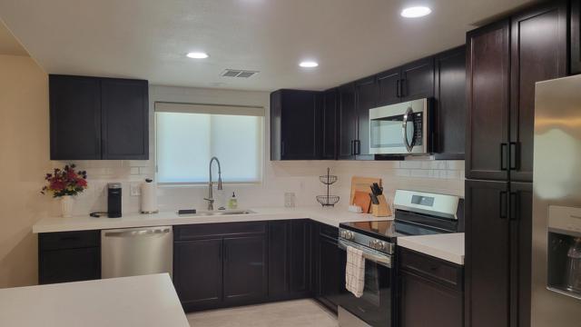 53645 Avenida Mendoza, La Quinta CA: https://media.crmls.org/mediaz/c2459c1e-6b7a-4980-b500-c1abee93216d.jpg