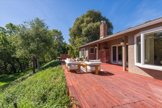 50 Bear Gulch Drive, Portola Valley CA: https://media.crmls.org/mediaz/c245a26f-41cf-42d5-8a25-e605164086d8.jpg