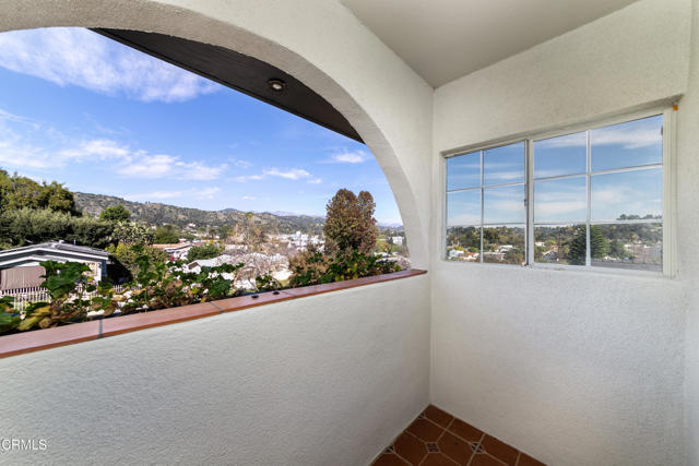 Detail Gallery Image 15 of 36 For 2354 Laverna Ave, Los Angeles,  CA 90041 - 4 Beds | 3/1 Baths