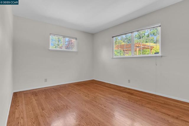 240 CASTLE GLEN ROAD, Walnut Creek CA: https://media.crmls.org/mediaz/c2499ef3-3c89-4ad6-86af-144320b23a52.jpg