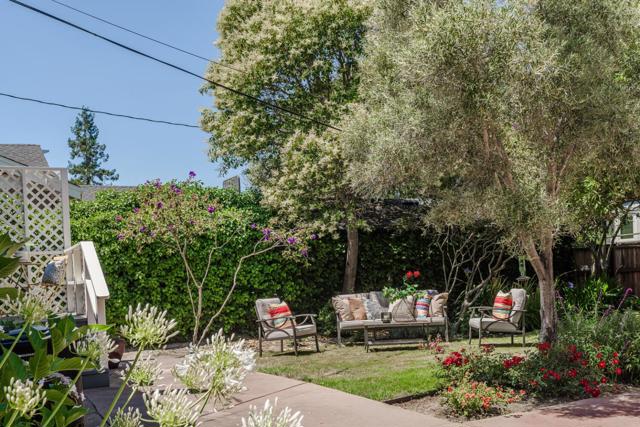 1124 Vancouver Avenue, Burlingame CA: https://media.crmls.org/mediaz/c24a5224-f23d-412b-9a4c-bc00c2c784ad.jpg
