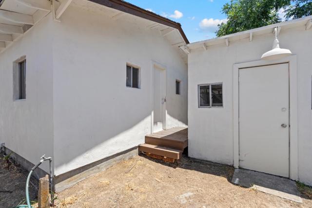 65 S Claremont Avenue, San Jose CA: https://media.crmls.org/mediaz/c24ba558-a336-4a66-9366-8ab61eb93700.jpg