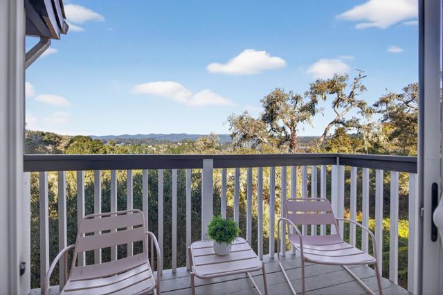 801 Cresta Vista Way, Aptos CA: https://media.crmls.org/mediaz/c24cb8e3-f9ff-47ed-8be7-c6fa7e1dba5c.jpg