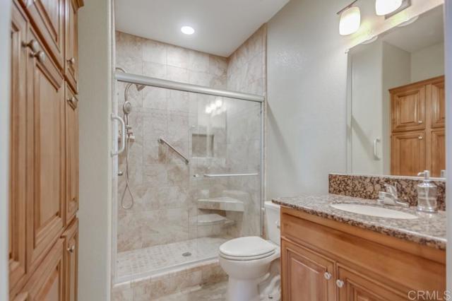 Detail Gallery Image 6 of 17 For 9500 Harritt Rd #63, Lakeside,  CA 92040 - 3 Beds | 2/1 Baths