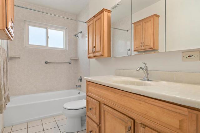 898 Hummingbird Drive, San Jose CA: https://media.crmls.org/mediaz/c24ced40-d499-4de4-af2d-56a12853374f.jpg