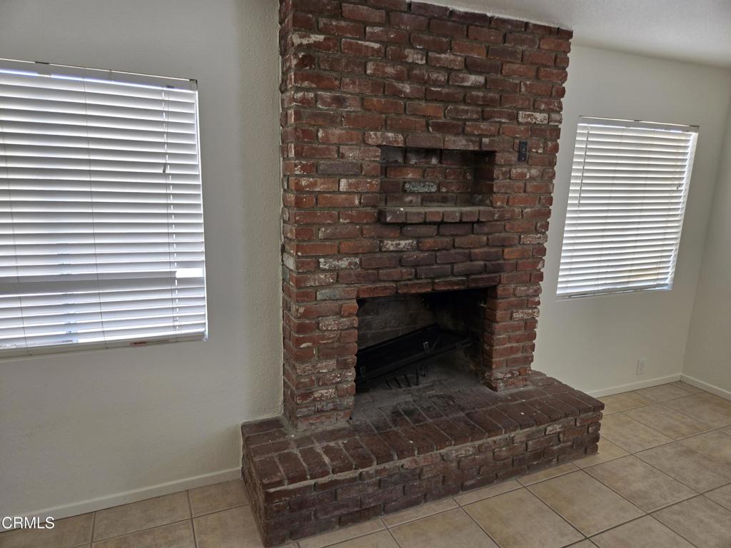 MLS #V1-33699 image #5