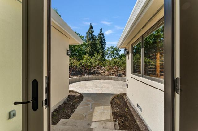 1080 Finley, Pleasanton CA: https://media.crmls.org/mediaz/c24d7938-e589-48e6-b85e-6ef007af1fe7.jpg