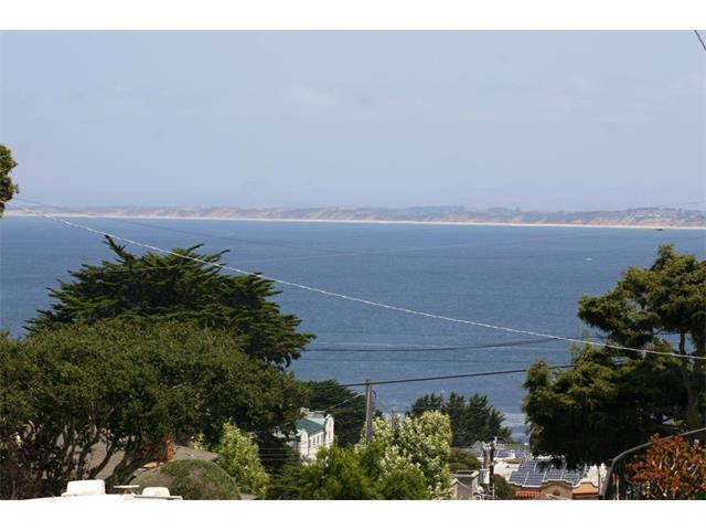 621 Mcclellan Avenue, Monterey CA: https://media.crmls.org/mediaz/c251a09d-314d-43b0-bab1-b6d7ccddf5f1.jpg