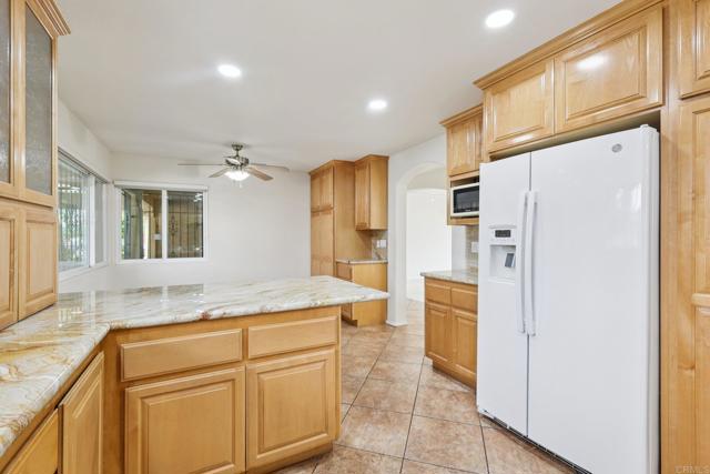 Detail Gallery Image 25 of 75 For 1943 Brookhurst Dr, El Cajon,  CA 92019 - – Beds | – Baths