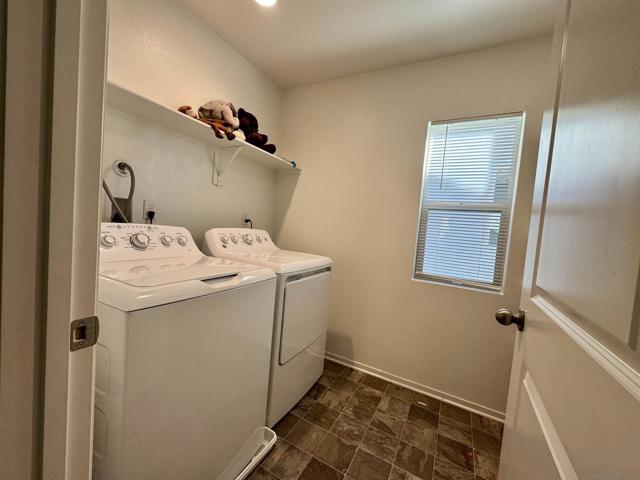 Image 19 of 28 For 24014 Raptor Way