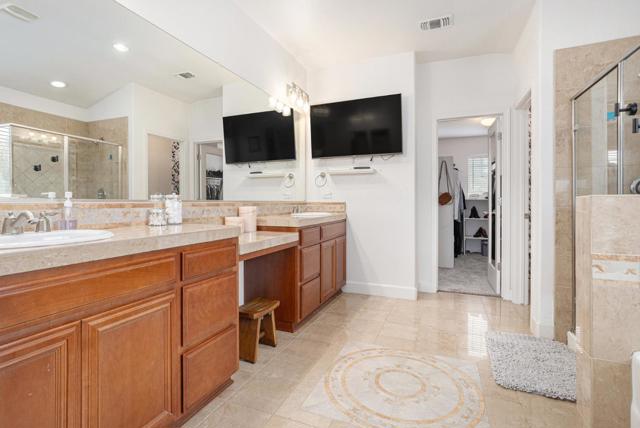 130 Ridge Crest Court, Oakley CA: https://media.crmls.org/mediaz/c252c133-fb9a-470b-9772-2cfb4b134a42.jpg