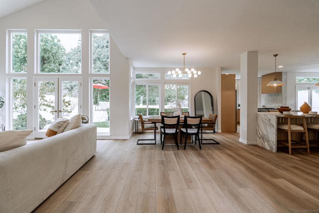 4436 Heritage Glen, San Diego CA: https://media.crmls.org/mediaz/c25395f5-6808-474b-a373-a65fcb5f1a79.jpg