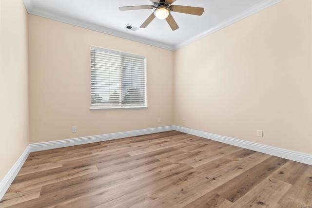 Detail Gallery Image 32 of 36 For 33360 Barrington, Temecula,  CA 92592 - 5 Beds | 3 Baths