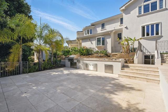 12690 Dianne Drive, Los Altos Hills CA: https://media.crmls.org/mediaz/c255be32-0aae-49d0-8995-b98ee4dce92c.jpg
