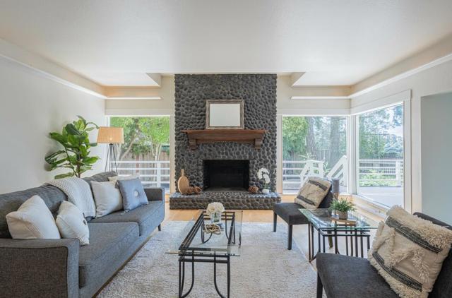 175 Tamarack Drive, Aptos CA: https://media.crmls.org/mediaz/c2567aeb-6bef-4a27-8acd-fdf6c574c14e.jpg