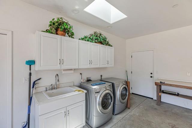 28837 Underwood Road,  CA: https://media.crmls.org/mediaz/c2576d1a-df2e-4b04-a5b0-d6122e10013e.jpg