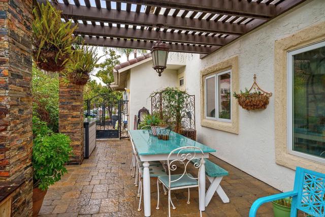 Image 51 of 59 For 2755 Silver Oak Place