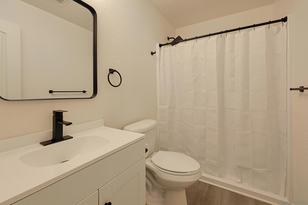 MLS #250032603SD image #29