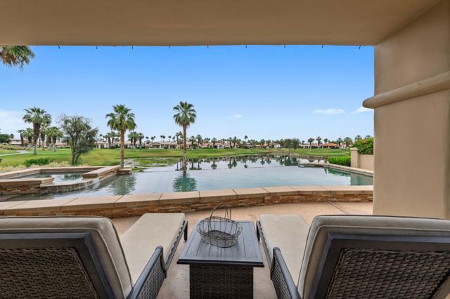 55208 Big, La Quinta CA: https://media.crmls.org/mediaz/c258bef9-2e8c-4c0f-99a1-b0c0900820f6.jpg