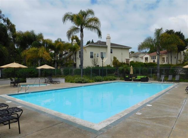 2475 Darlington, La Jolla CA: https://media.crmls.org/mediaz/c259fa2e-f22a-4a03-8435-c748653fac30.jpg