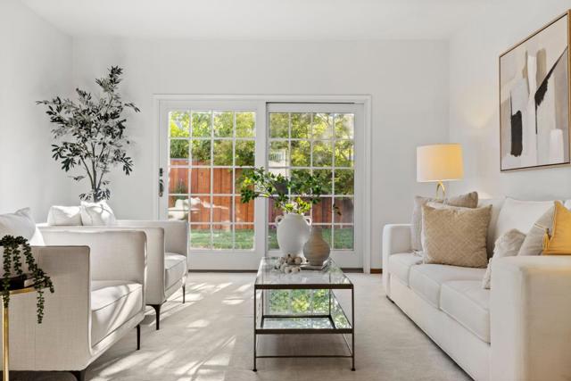 626 Harvester Drive, Foster City CA: https://media.crmls.org/mediaz/c25a3f10-e2c4-45c0-ae0f-01fd99d5909b.jpg