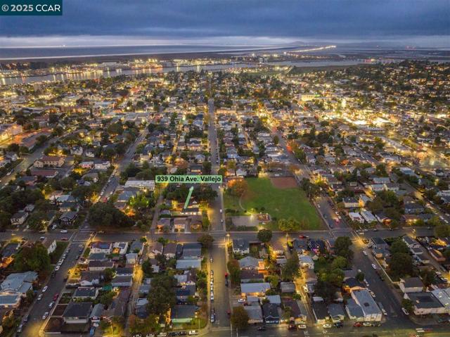 939 Ohio St, Vallejo CA: https://media.crmls.org/mediaz/c25a7720-a187-4df6-bf97-e28828dbf11a.jpg