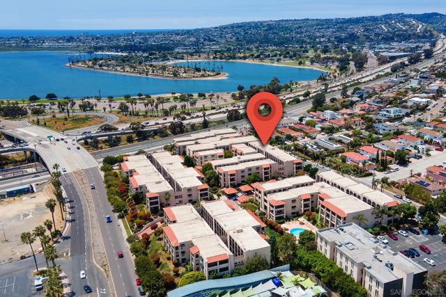 2510 Clairemont Dr, San Diego CA: https://media.crmls.org/mediaz/c25aaf0c-58f7-4979-893b-000188215efb.jpg