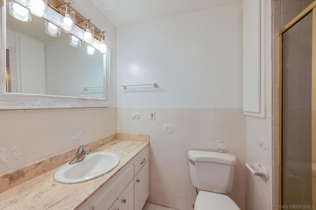 4851 Cole St, San Diego CA: https://media.crmls.org/mediaz/c25ab9cb-b0f0-4668-9a1e-a523ca9263ca.jpg