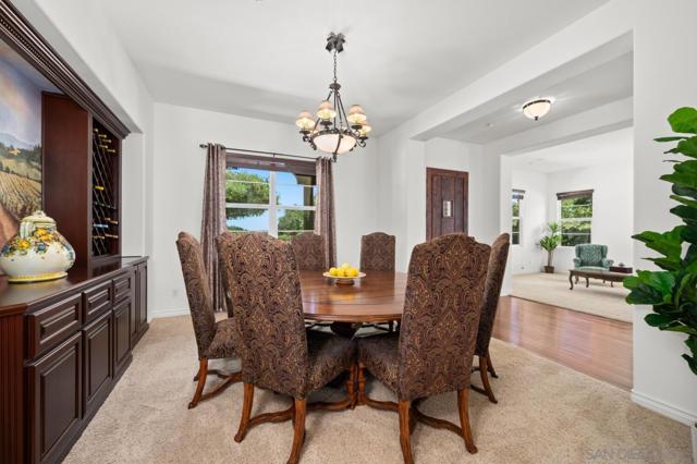 1272 Chateau Montelena, Bonsall CA: https://media.crmls.org/mediaz/c25ae0e4-f70c-4f27-a154-d36fbbd7de0c.jpg
