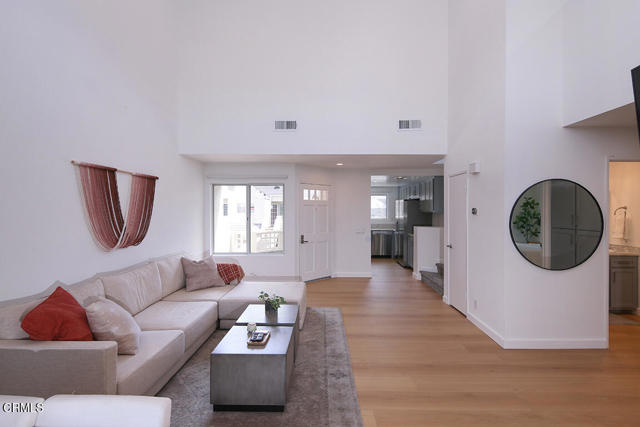 Detail Gallery Image 5 of 27 For 11 Summerwood, Aliso Viejo,  CA 92656 - 2 Beds | 2 Baths