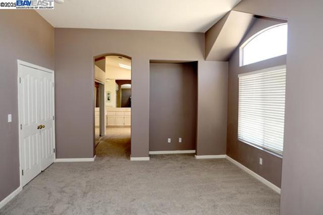 2016 Aspen Ct, Antioch CA: https://media.crmls.org/mediaz/c25d9871-e6fb-4703-a75c-9c45d198b18e.jpg
