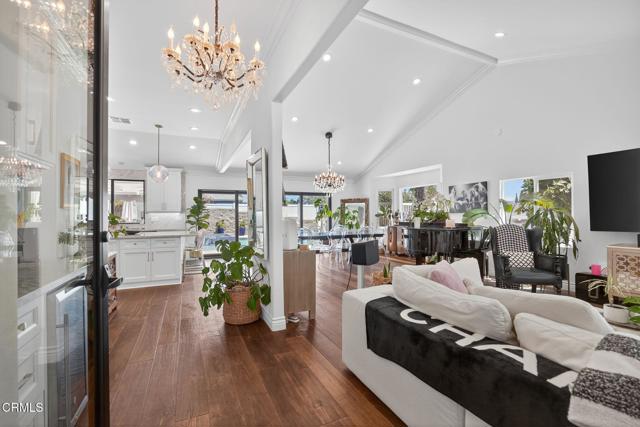 Detail Gallery Image 7 of 75 For 145 Mesa Dr, Camarillo,  CA 93010 - 5 Beds | 4/1 Baths